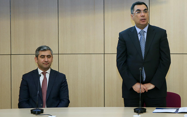 mubariz-ibrahimov-adina-tehsil-kompleksinin-rehberliyi-ve-sagirdleri-banm-de