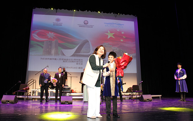 hebeyde-heyder-eliyevin-100-illiyine-hesr-edilmis-konsert