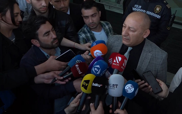 azerbaycanli-qardaslarimizi-yola-salarken-derin-huzn-yasadiq