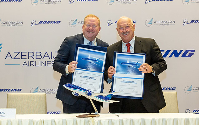 azerbaycan-boeing-787-dreamliner-teyyareleri-alir