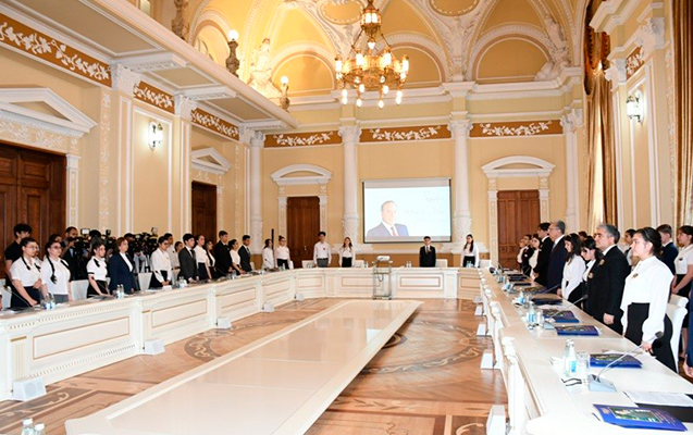 heyder-eliyev-ve-azerbaycan-tarixi-movzusunda-konfrans-kecirildi