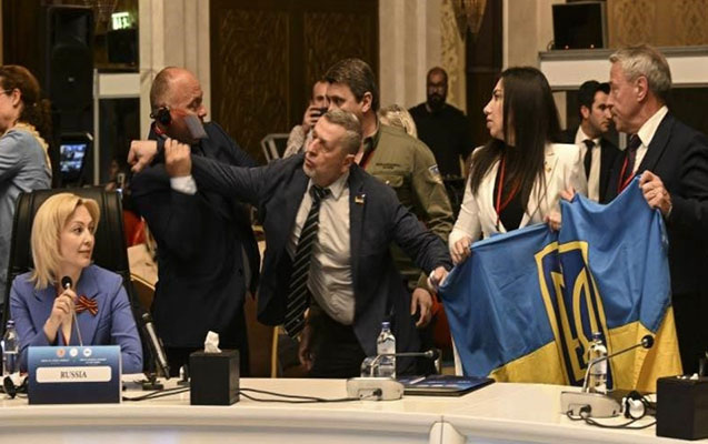 rusiya-ve-ukrayna-numayende-heyetleri-arasinda-dava
