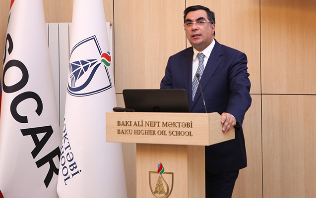 heyder-eliyevin-100-illiyi-ile-bagli-i-banm-biznes-forumu-kecirildi