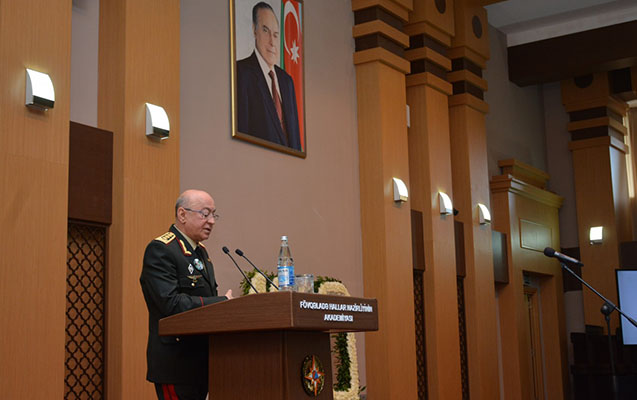 fovqelade-hallar-usaqlarin-gozu-ile-musabiqesinin-qalibleri-mukafatlandirildi