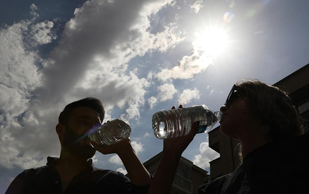 bu-olkede-temperatur-rekordu-441-derece-ile-yenilendi