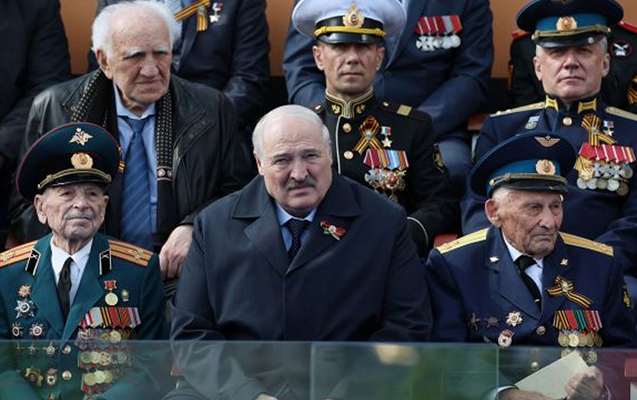 Paraddan sonra Lukaşenkonun səhhəti pisləşdi