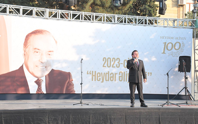 sabuncuda-heyder-eliyevin-100-illiyi-munasibetile-konsert-kecirildi