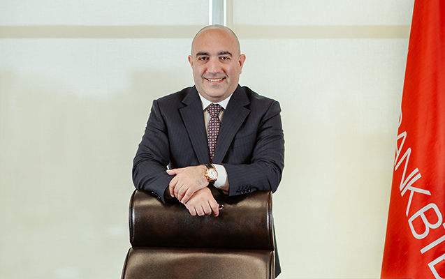 bankin-gelecek-inkisafi-ucun-ciddi-baza-ve-potensial-gorurem