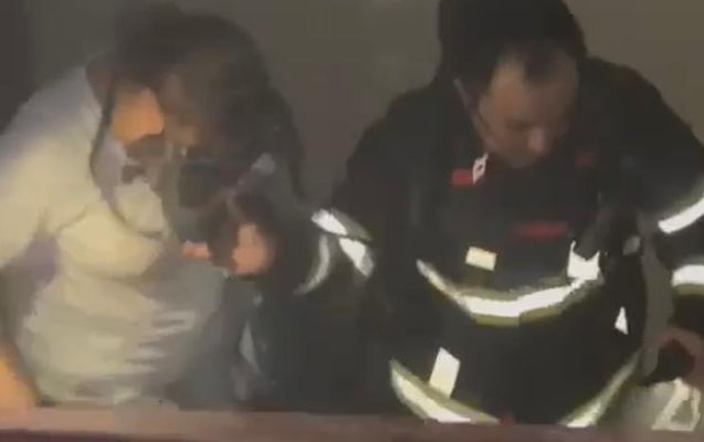 bakida-coxmertebeli-yasayis-binasinda-yangin