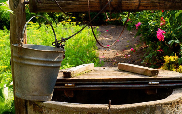 suvelanda-azyasli-su-anbarina-duserek-oldu