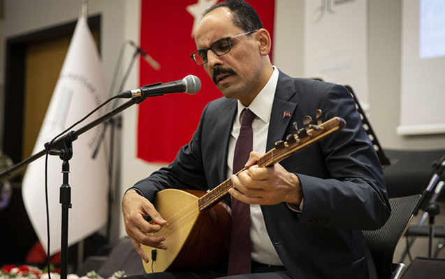 mit-rehberi-teyin-olunandan-sonra-mahnilari-ile-gundeme-geldi