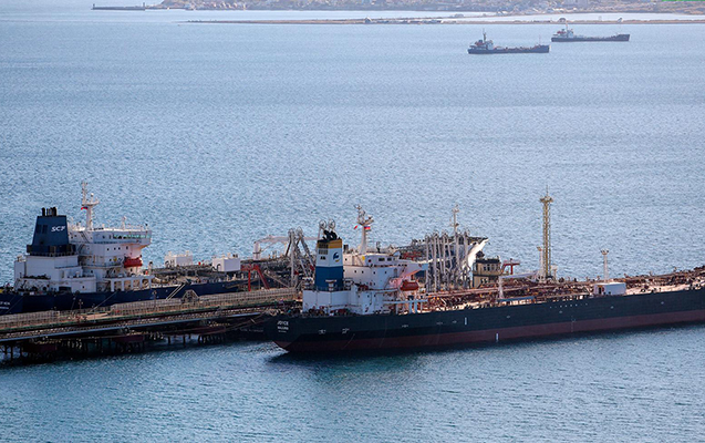 lena-cayinda-tankerler-toqqusdu