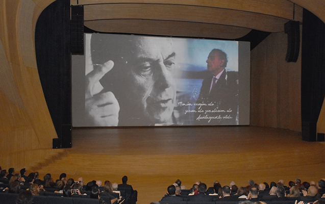 heyder-eliyevle-bagli-uc-mohtesem-teqdimat