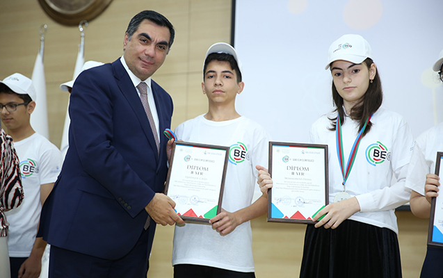 banm-de-elm-olimpiadalarinin-qalibleri-mukafatlandirildi