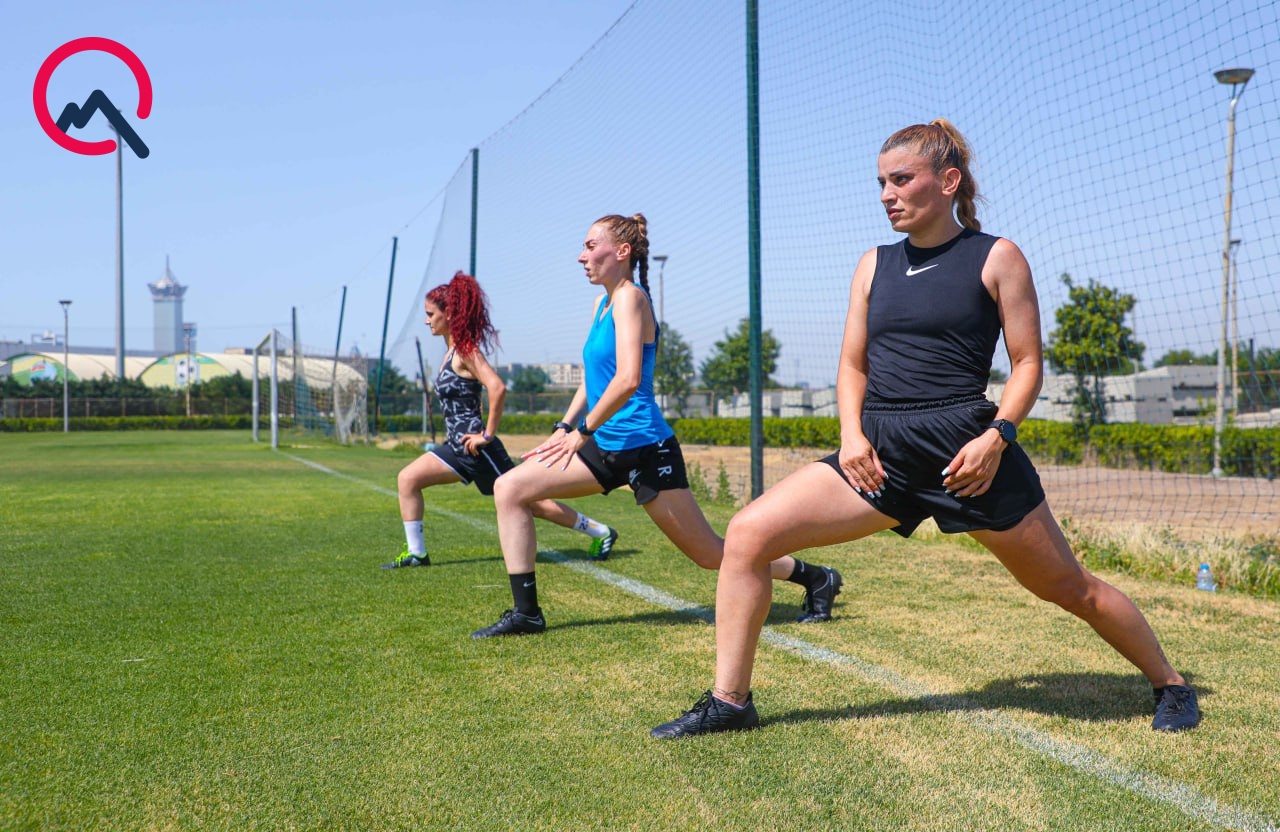 Azərbaycanda kişiləri “idarə edən” qadınlar… — Videomüsahibə