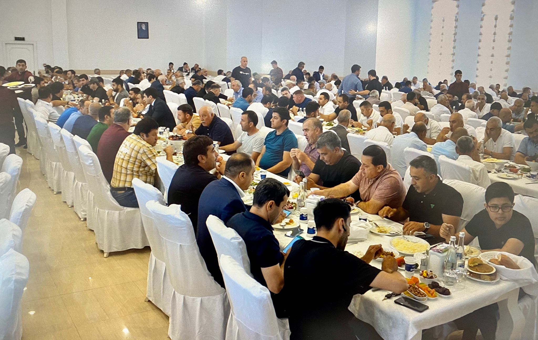 Şeyx Mənsimovun atasının yas mərasimində - FOTOLAR