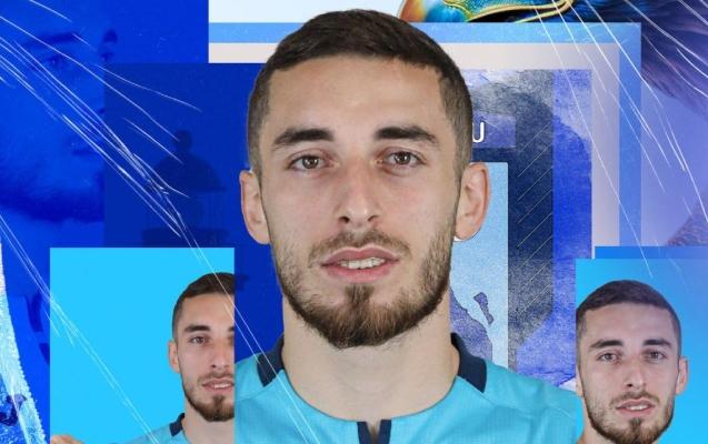 zire-qarabagin-futbolcusunu-transfer-etdi