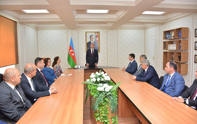 samaxida-dovlet-qulluqcularinin-bayrami-qeyd-olundu
