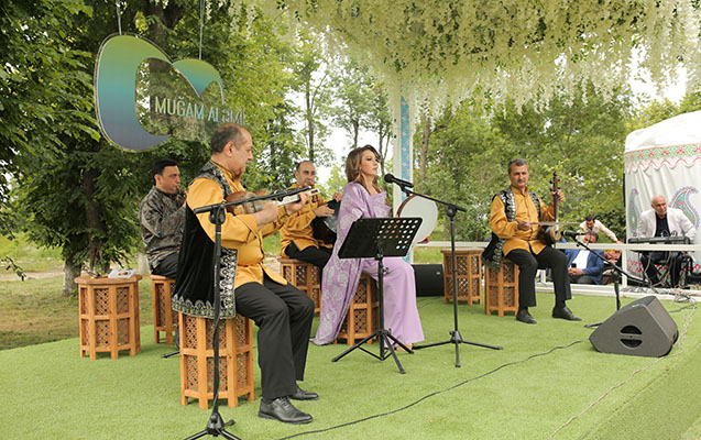 beynelxalq-musiqi-festivali-susada-davam-edir