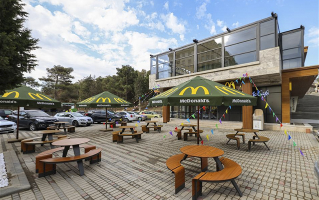 sumqayitda-mcdonaldsin-ikinci-restorani-acildi