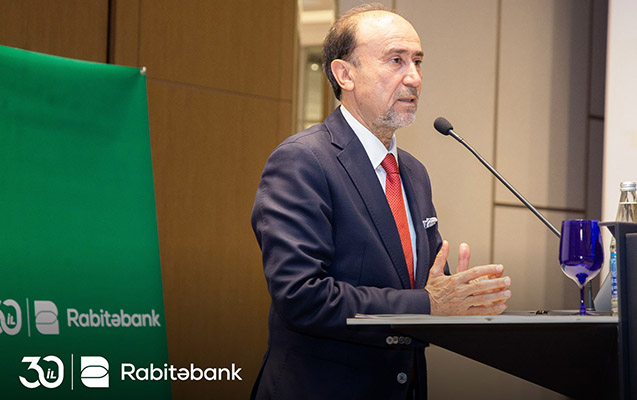 rabitebank-musterileri-ucun-maliyye-savadliligin-artirilmasi-movzusunda-seminar-kecirib