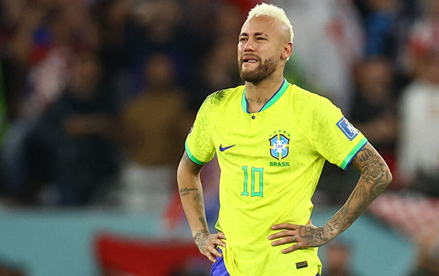 neymar-gece-klubunda-dava-etdi