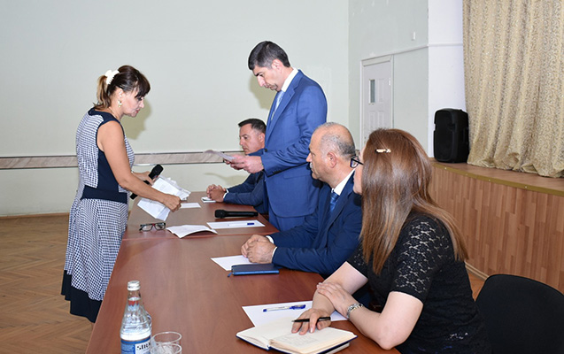icra-bascisi-sakinlerle-gorusdu
