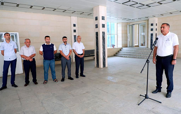 liman-seherinin-sahibkarlari-seyyar-qebul-otaginda