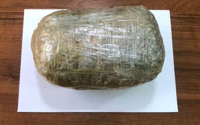 mehbusun-gizletdiyi-marixuana-askarlandi