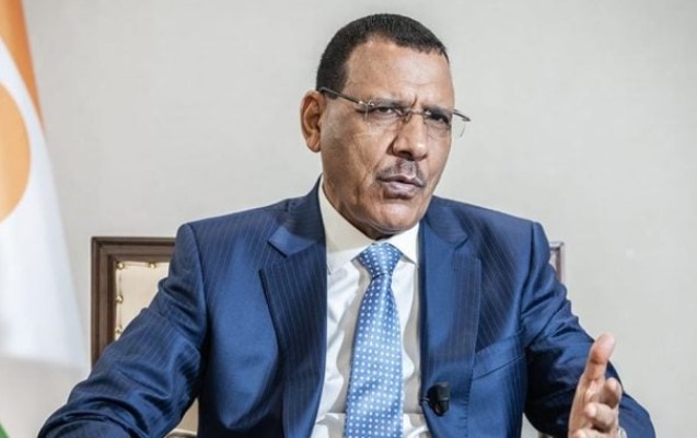 niger-lideri-qiyamcilar-terefinden-saxlanilib