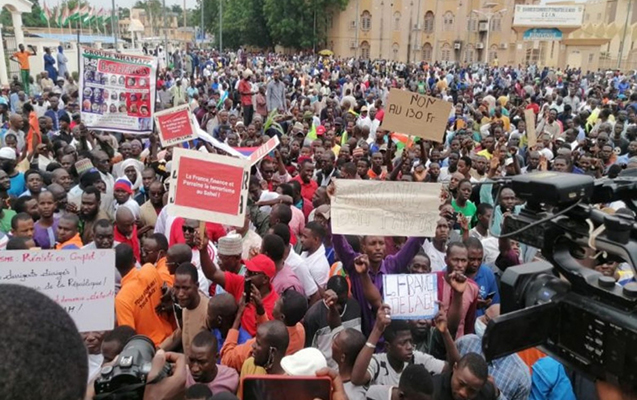 Nigerdə bəzi fransız KİV-ləri bloklandı