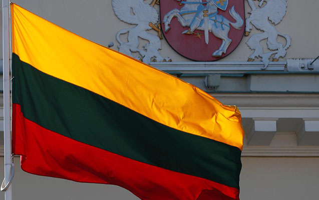 Litva Belarusla sərhəddə iki keçid məntəqəsini bağlayacaq