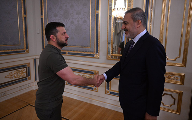 zelenski-hakan-fidani-qebul-edib