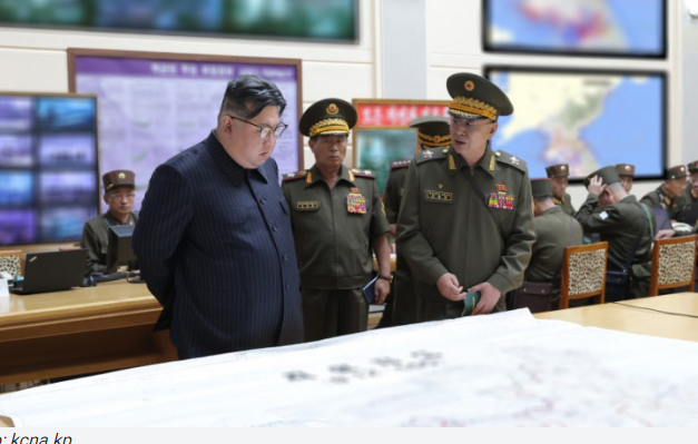 КНДР отработала "ядерные удары" по Южной Корее