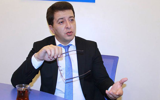 sen-ozunu-makronun-isler-idaresi-kimi-apara-bilmezsen-cenab-avropa