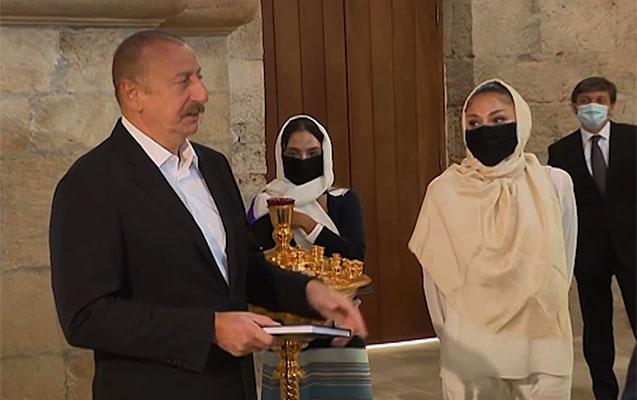 Prezidentin 150 yaşlı məktəblə bağlı tapşırıq verdiyi həmin an