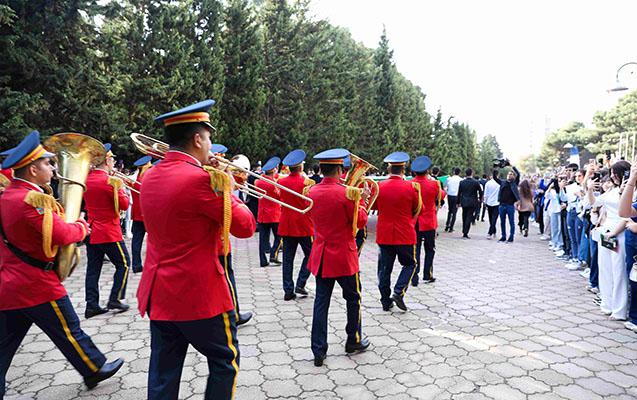bdu-telebeleri-azercaya-qonaq-edildi