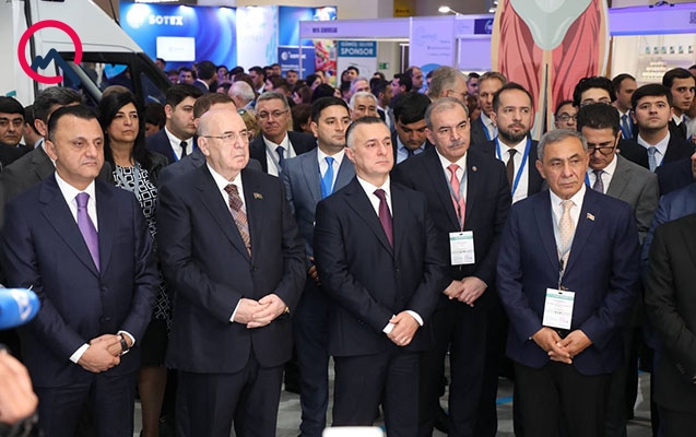 bakida-dovlet-resmileri-sergi-acilislarinda