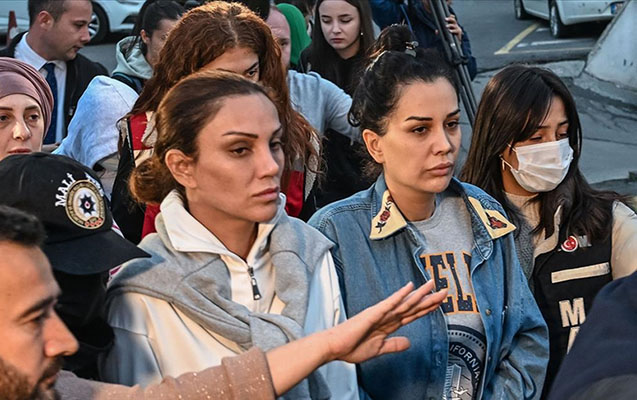 Dilan Polatla əri məhkəməyə belə aparıldı - FOTOLAR