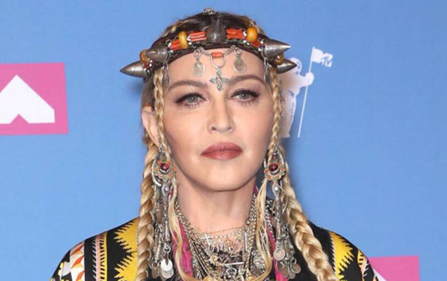 İsrail tərəfdarları Madonnanın konsertindən qovuldular