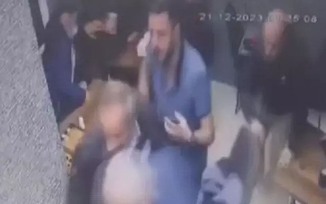 turkiyede-matcda-zelzele-ani