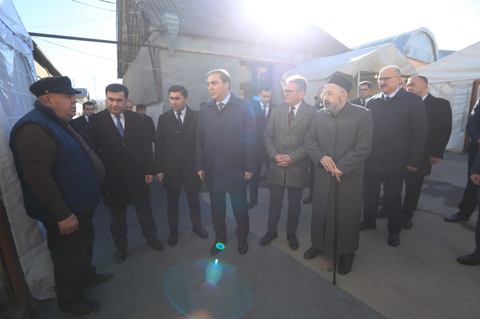 Niyazi Bayramov hərbçinin yas mərasimində iştirak etdi - FOTOLAR