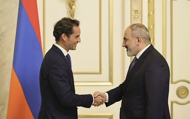 pasinyan-kolomina-ile-cenubi-qafqazi-muzakire-etdi