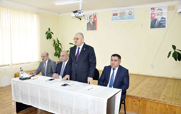 vaqif-hesenov-novbeti-seyyar-qebul-gorus-kecirdi