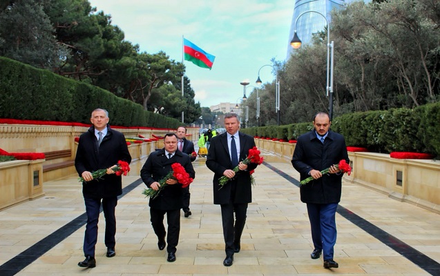 guam-olkelerinin-sefirleri-sehidler-xiyabaninda