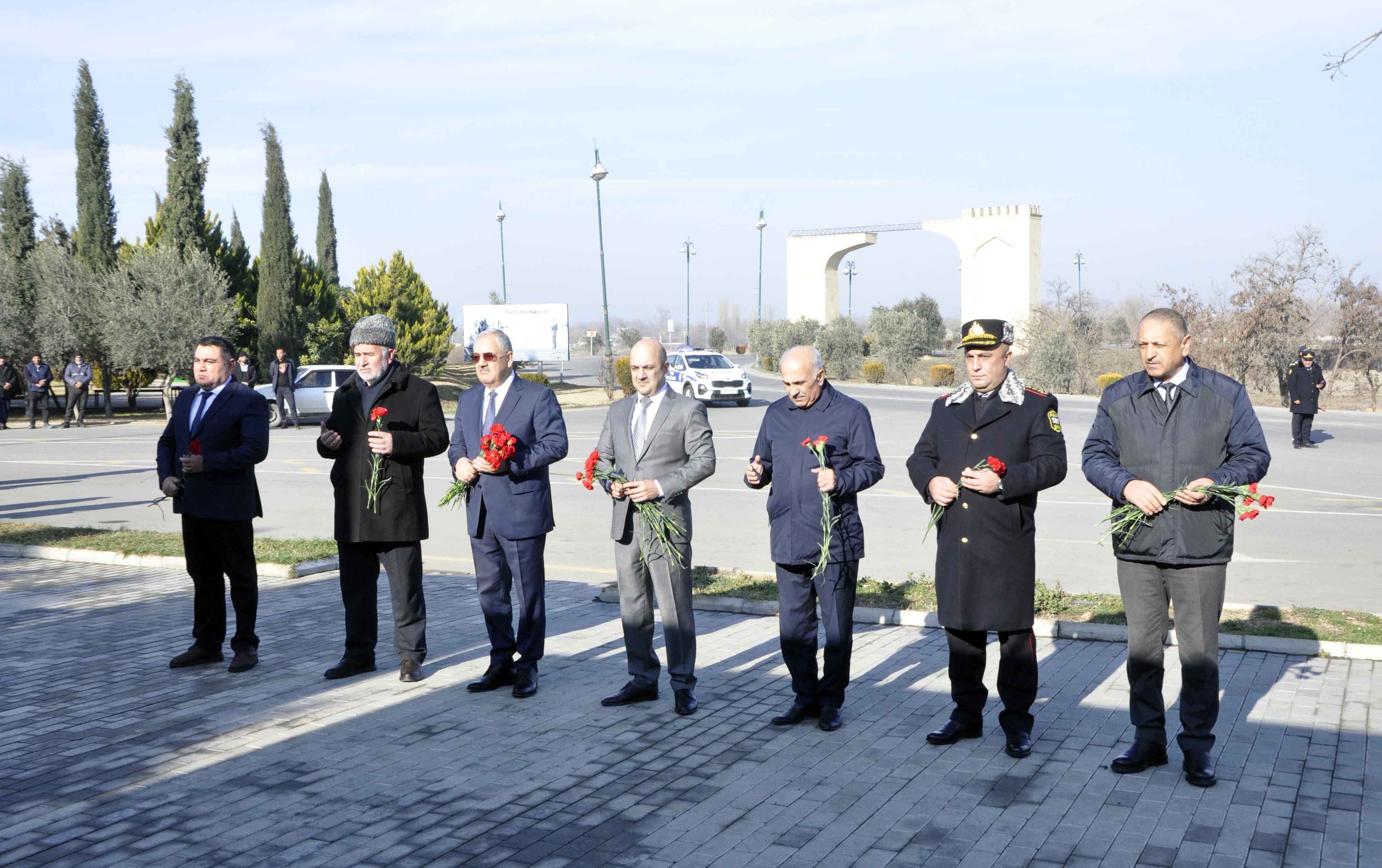 agdamda-20-yanvar-faciesi-ile-bagli-deyirmi-masa-kecirildi