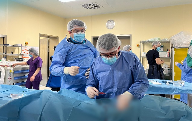 yeni-klinikada-novbeti-ilk