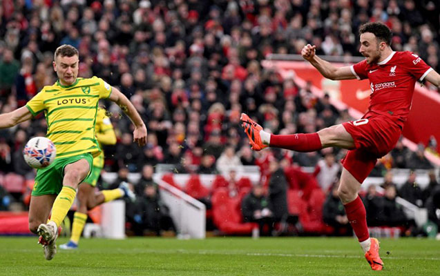 liverpul-5-qolla-merhele-adladi