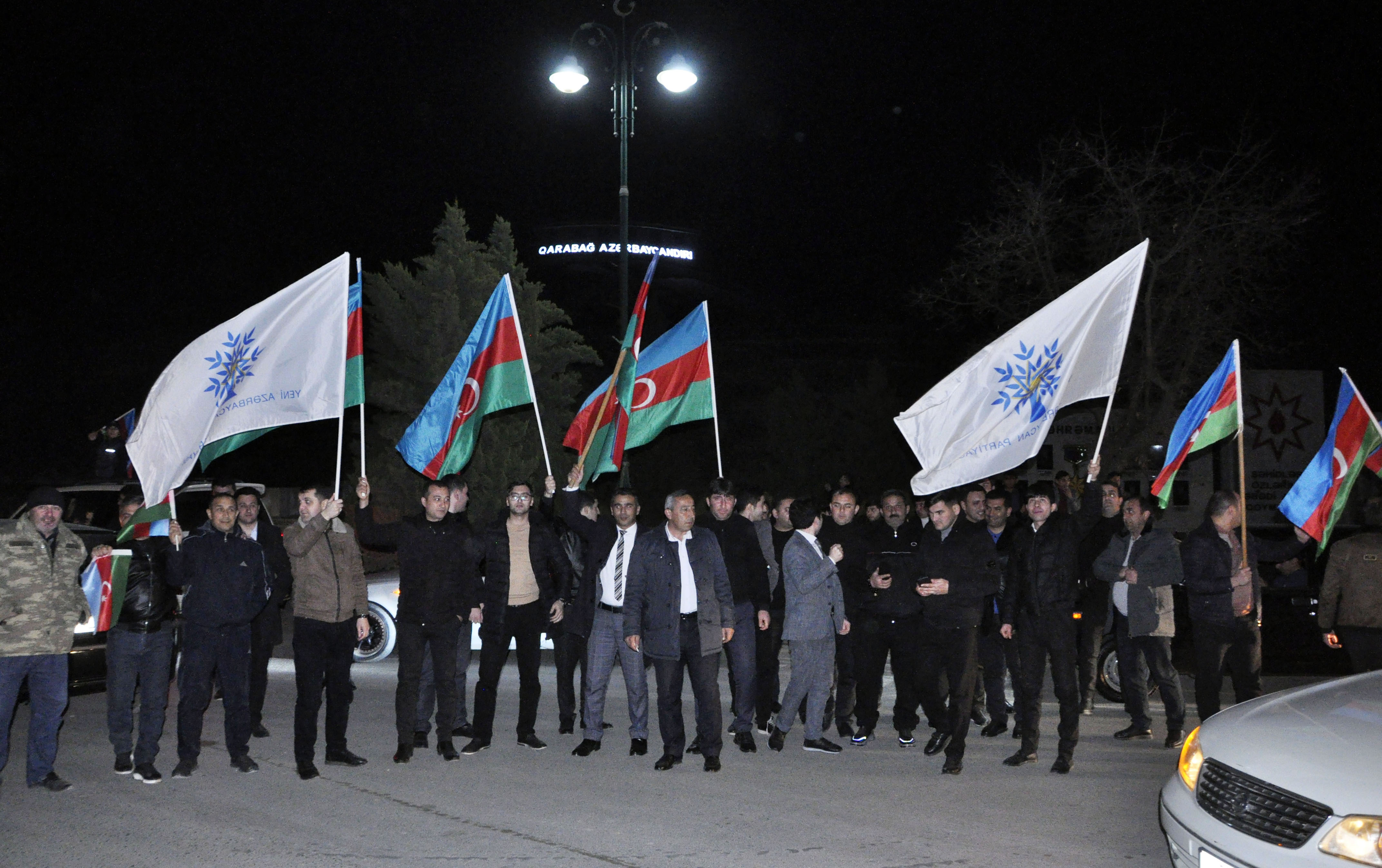 agdamda-bayram-cosqusu