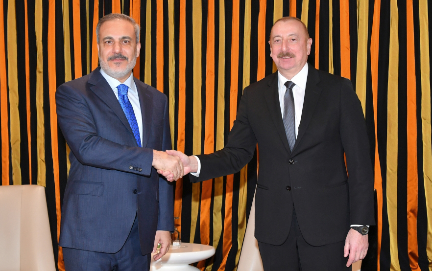 prezident-munxende-hakan-fidanla-gorusdu